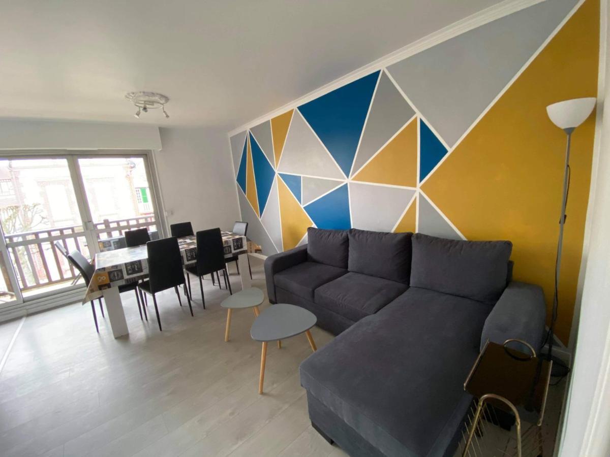 Cabourg Centre, Appartement Pour 4 Personnes A 100M De La Mer المظهر الخارجي الصورة